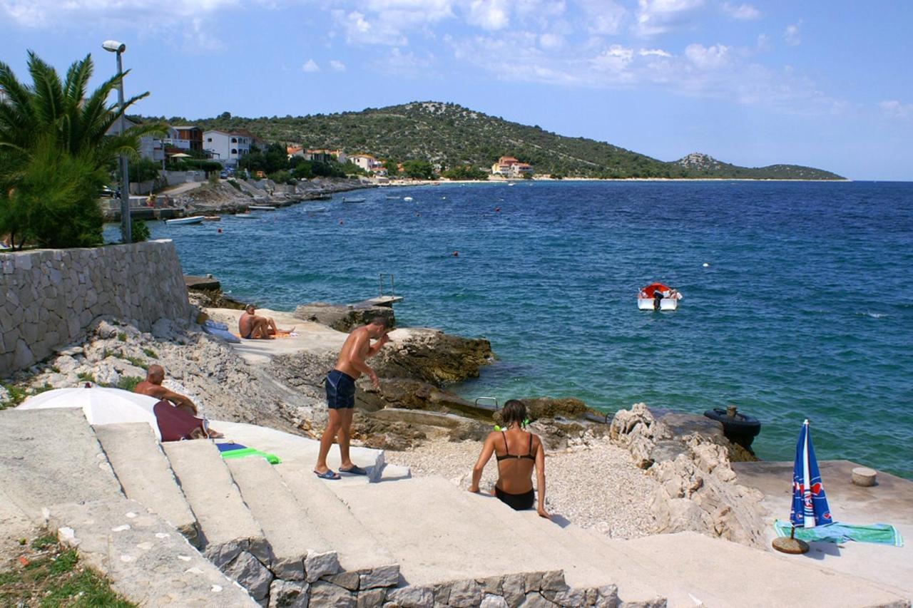 Apartments By The Sea Razanj, Rogoznica - 4253 מראה חיצוני תמונה